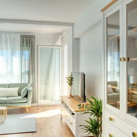 Aparicio Sun Beach * تورّيفيِخا